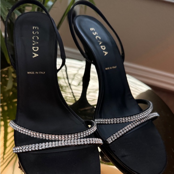 Escada heels - Picture 3 of 7